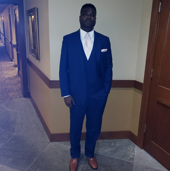 Meet your Posher, Ramond - Picture 1 of 1